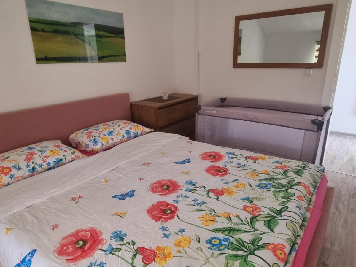 Apartmani Bilic Кореница Екстер'єр фото