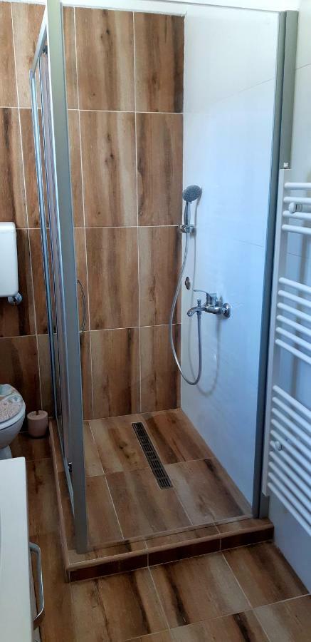 Apartmani Bilic Кореница Екстер'єр фото