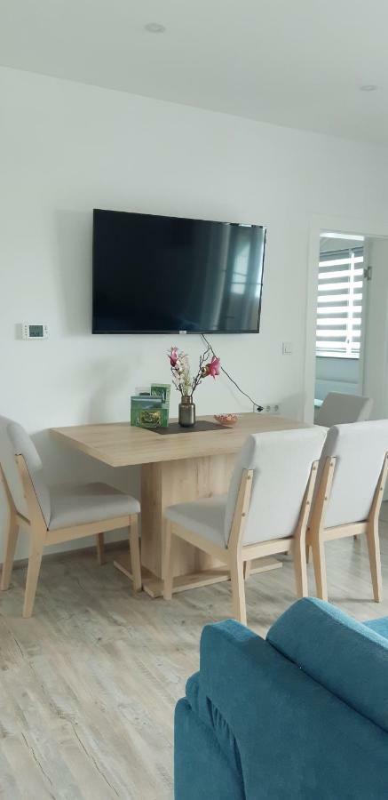 Apartmani Bilic Кореница Екстер'єр фото